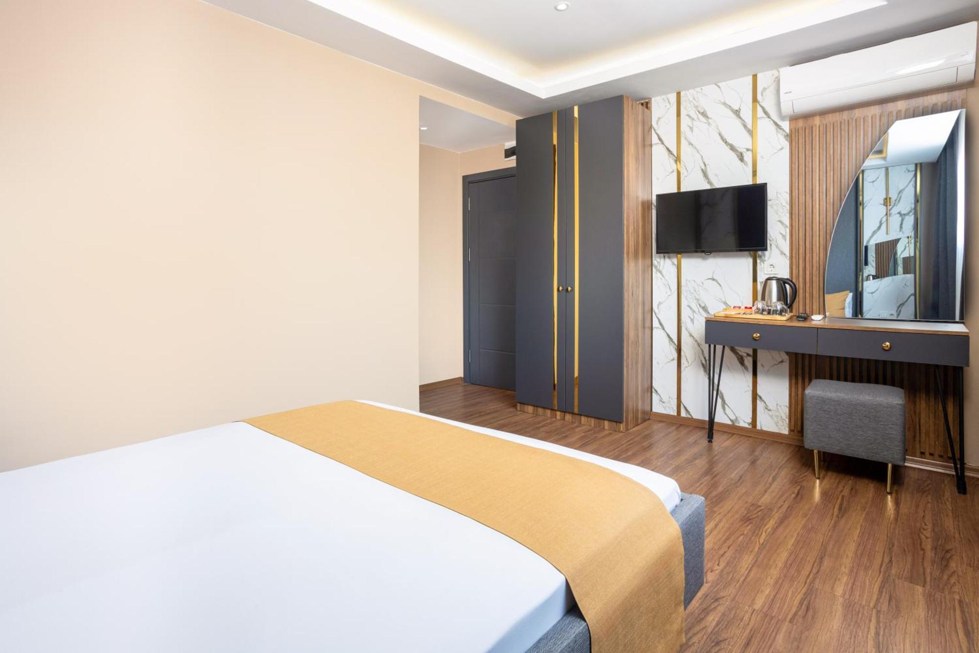 Meridiani Taksim Hotel Istanboel Buitenkant foto